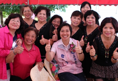 徐欣瑩與新豐婦女會義工